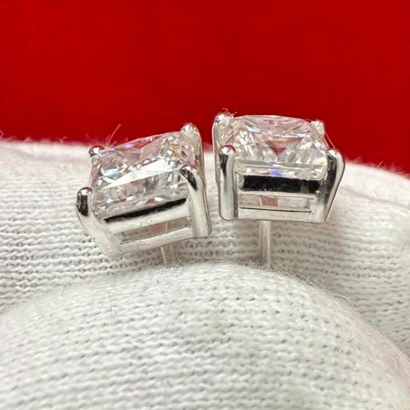 0.5/1 Carat Princess Moissanite S925 Silver Stud Earrings